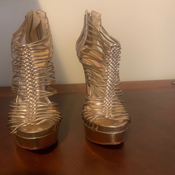 Schultz Platform Stilettos - Picture 2 of 4